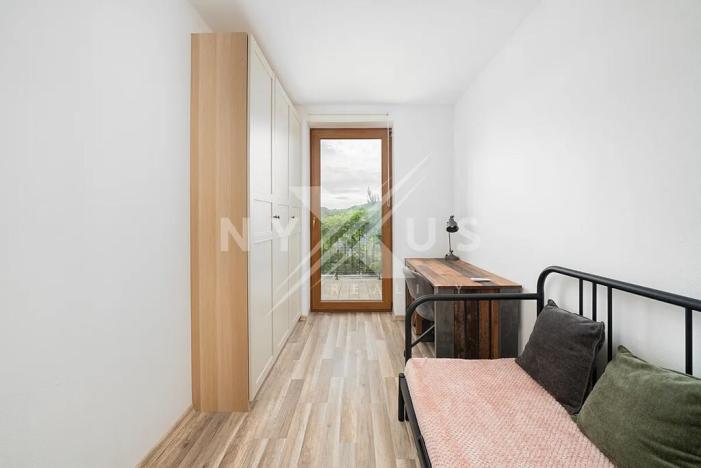 Prodej rodinného domu, Králův Dvůr, Na Vinohradech, 103 m2