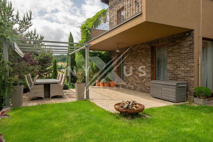 Prodej rodinného domu, Králův Dvůr, Na Vinohradech, 103 m2