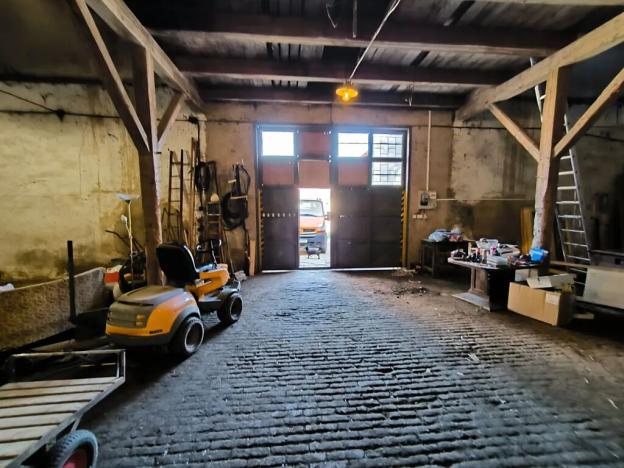 Pronájem výrobních prostor, Býčkovice, 196 m2