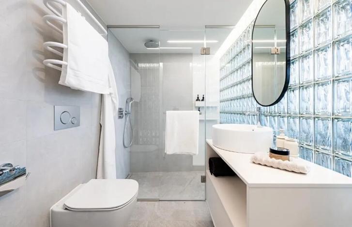 Prodej bytu 2+kk, Praha - Modřany, Československého exilu, 55 m2