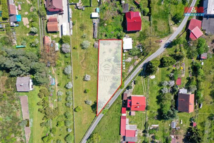Prodej pozemku pro bydlení, Kvášňovice, 745 m2