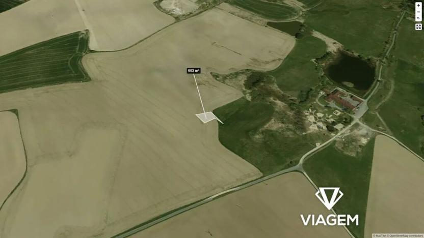 Prodej pole, Jindřichův Hradec, 603 m2
