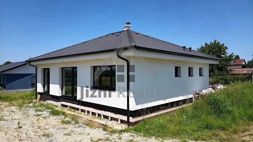 Prodej rodinného domu, Nové Hrady, Vilová čtvrť, 123 m2