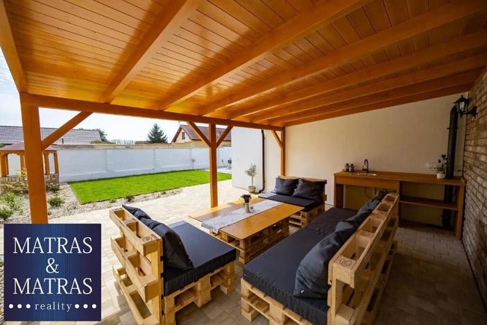 Prodej rodinného domu, Jevišovka, 260 m2