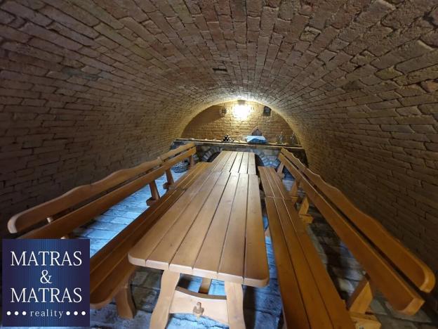 Prodej rodinného domu, Jevišovka, 260 m2