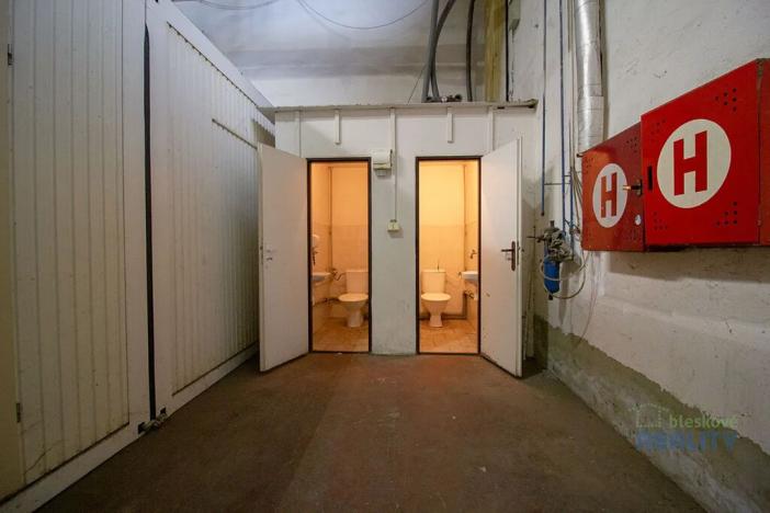 Pronájem skladu, Brandýs nad Labem-Stará Boleslav, 1440 m2