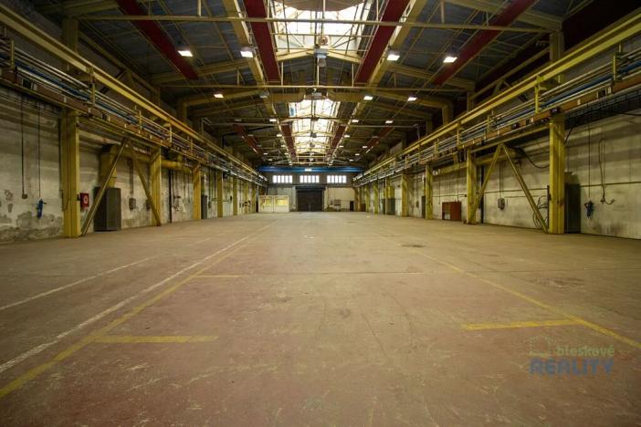 Pronájem výrobních prostor, Brandýs nad Labem-Stará Boleslav, 1440 m2