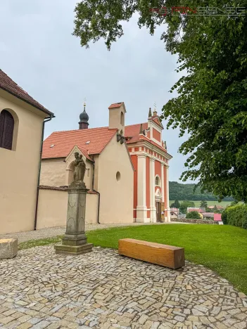 Prodej rodinného domu, Tetín, V Rybářích, 130 m2