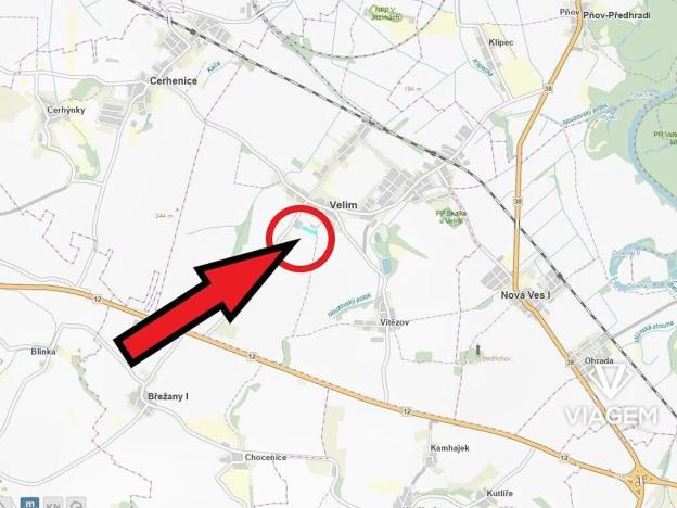 Prodej podílu pole, Velim, 1760 m2