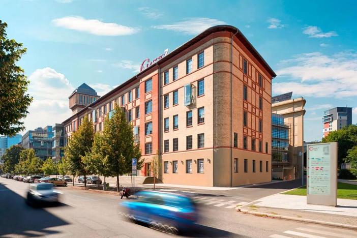 Pronájem kanceláře, Praha - Holešovice, Jankovcova, 279 m2