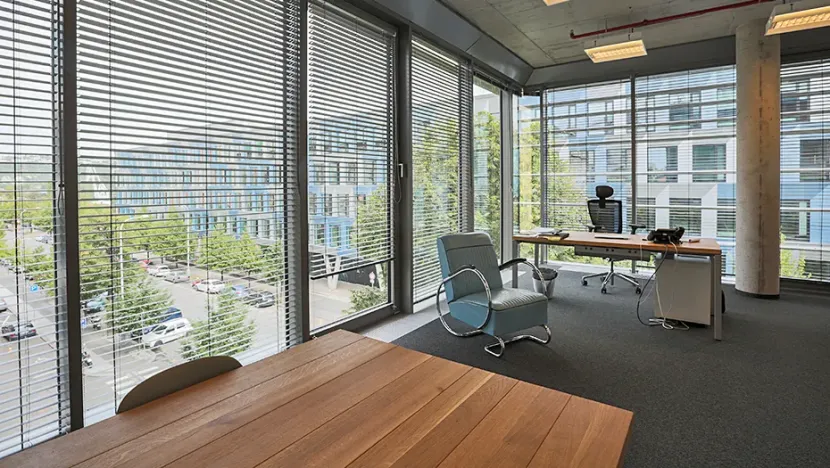 Pronájem kanceláře, Praha - Holešovice, Jankovcova, 279 m2