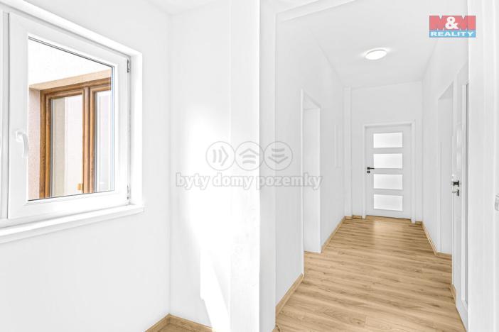 Prodej bytu 3+1, Hradec Králové - Kukleny, Pražská třída, 91 m2