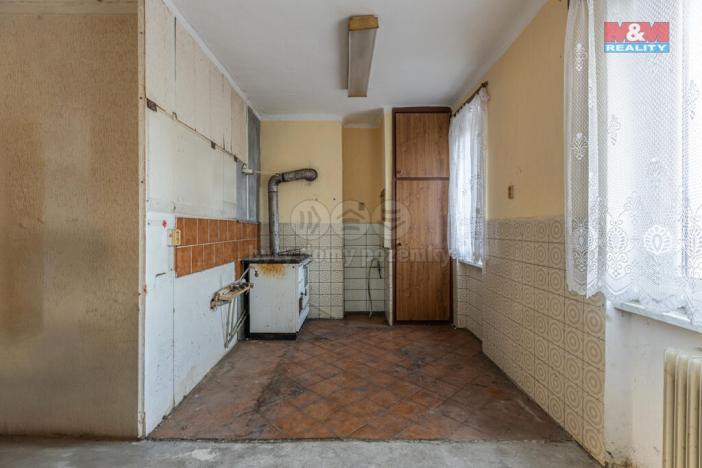 Prodej bytu 3+1, Stráž, 82 m2