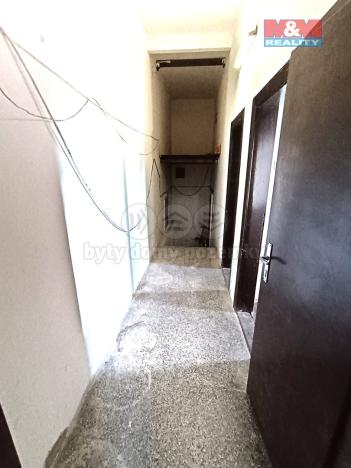 Pronájem obchodního prostoru, Opava, Krnovská, 50 m2