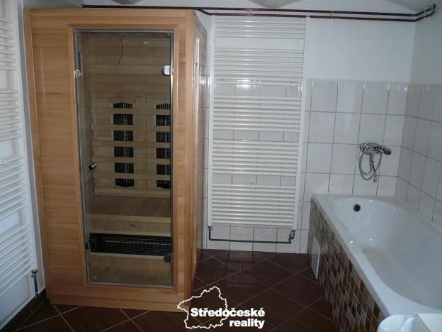 Prodej rodinného domu, Loučná pod Klínovcem, 240 m2