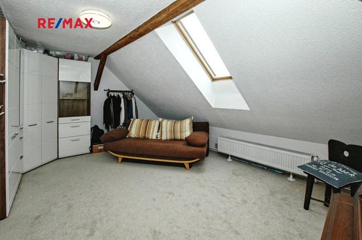 Prodej rodinného domu, Staňkov, E. Krásnohorské, 179 m2