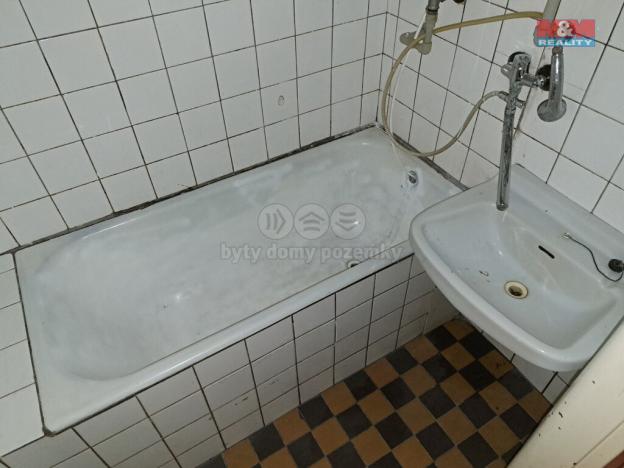 Prodej bytu 2+1, Petrovice, 58 m2