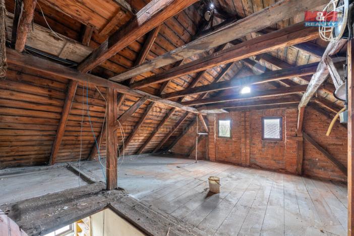 Prodej rodinného domu, Janov, 268 m2