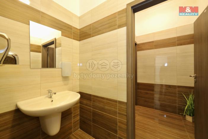 Pronájem kanceláře, Ledeč nad Sázavou, Podolí, 115 m2