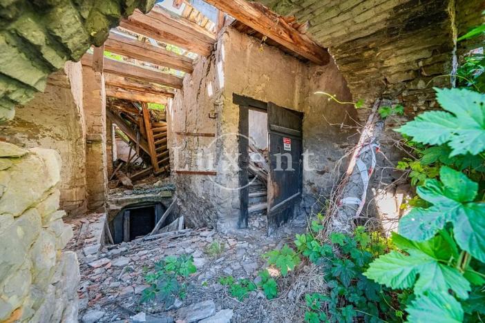 Prodej komerční nemovitosti, Vršovice, 5100 m2