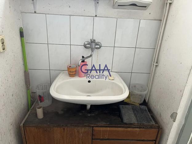 Prodej výrobních prostor, Strážovice, 450 m2