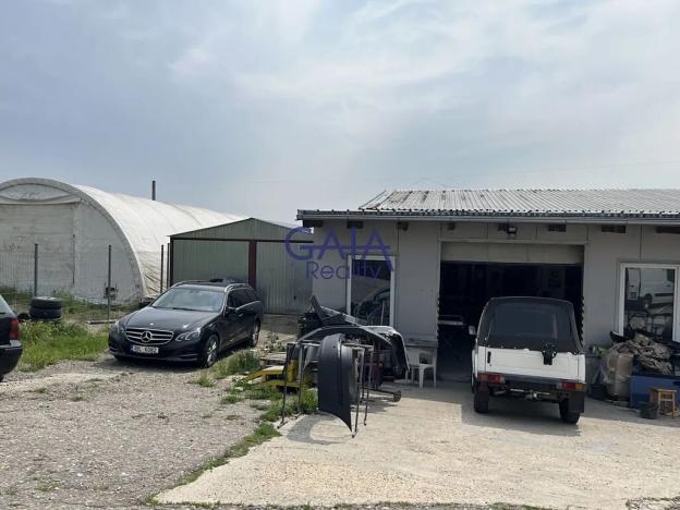 Prodej výrobních prostor, Strážovice, 450 m2
