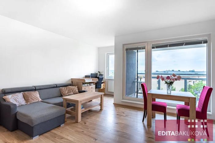 Pronájem bytu 2+kk, Olomouc, gen. Píky, 56 m2