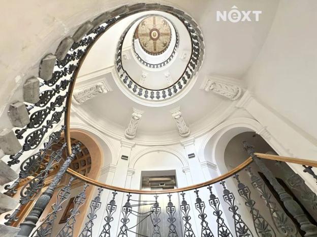 Prodej bytu 3+1, Praha - Vinohrady, Škrétova, 117 m2