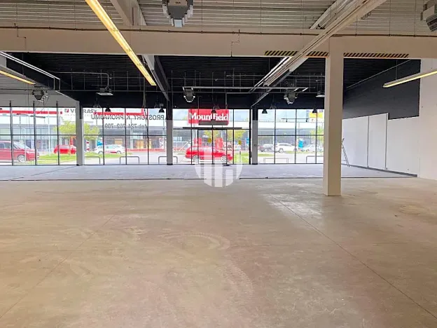 Pronájem obchodního prostoru, České Budějovice, České Vrbné, 477 m2