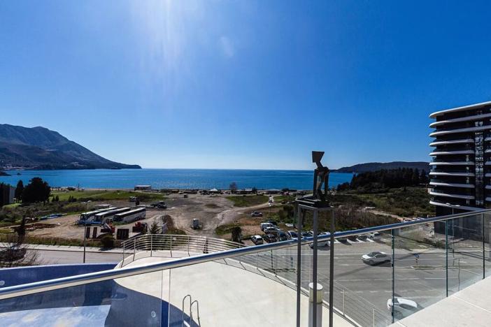 Prodej bytu 3+kk, Budva, Černá Hora, 69 m2