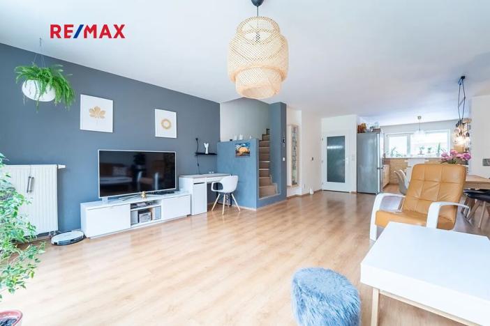 Prodej rodinného domu, Nupaky, K Parku, 156 m2