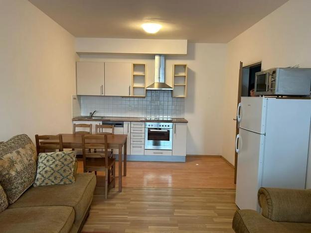 Pronájem bytu 2+kk, Praha - Vysočany, Pod Harfou, 58 m2