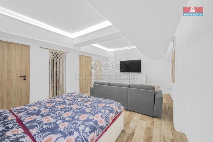 Prodej bytu 3+kk, Praha - Střešovice, Za Hládkovem, 95 m2