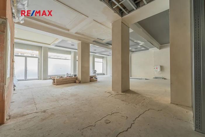 Pronájem obchodního prostoru, Praha - Nové Město, Hybernská, 526 m2