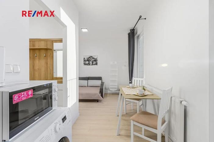 Prodej bytu 1+kk, Praha - Vysočany, Poděbradská, 23 m2