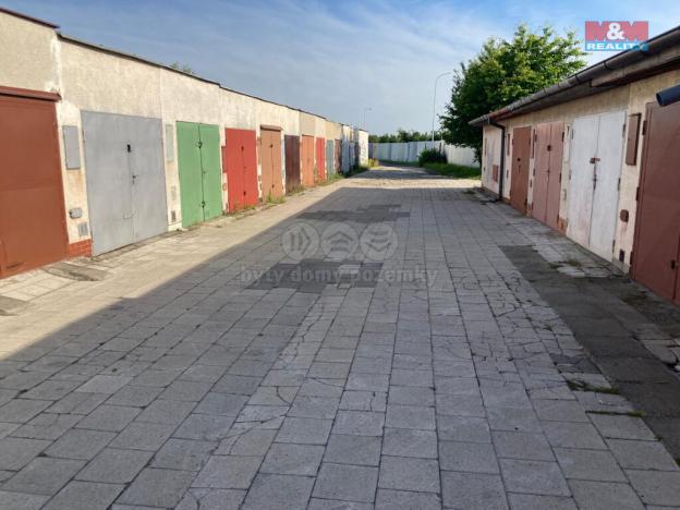 Prodej garáže, Chropyně, 19 m2