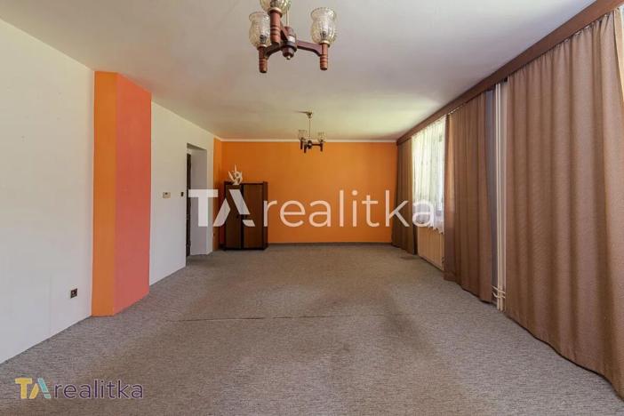 Prodej rodinného domu, Ženklava, 360 m2