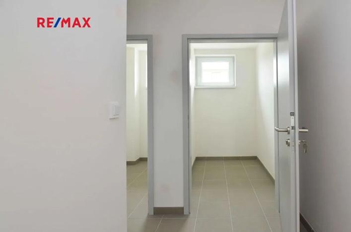 Pronájem bytu 3+1, Úhonice, Otakara Kádnera, 104 m2