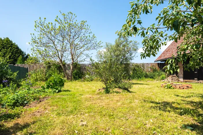 Prodej rodinného domu, Lázně Bělohrad, 178 m2