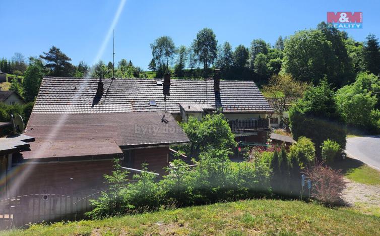 Prodej rodinného domu, Karlovice, 300 m2