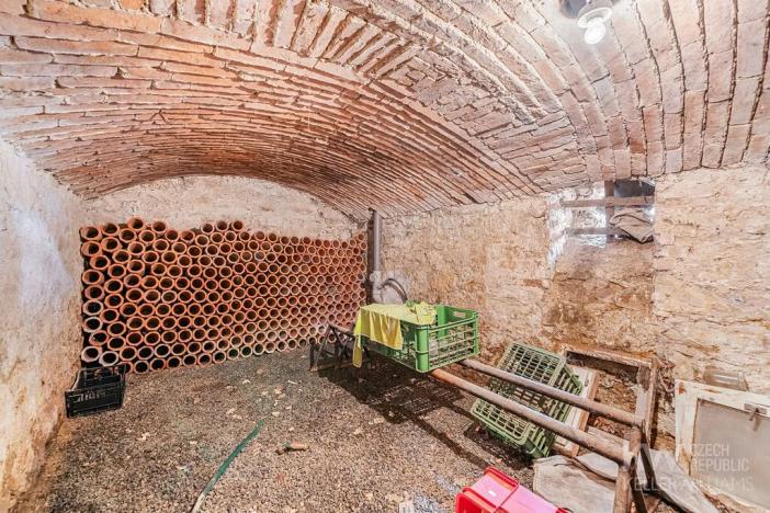 Prodej ubytování, Zálezly, 900 m2