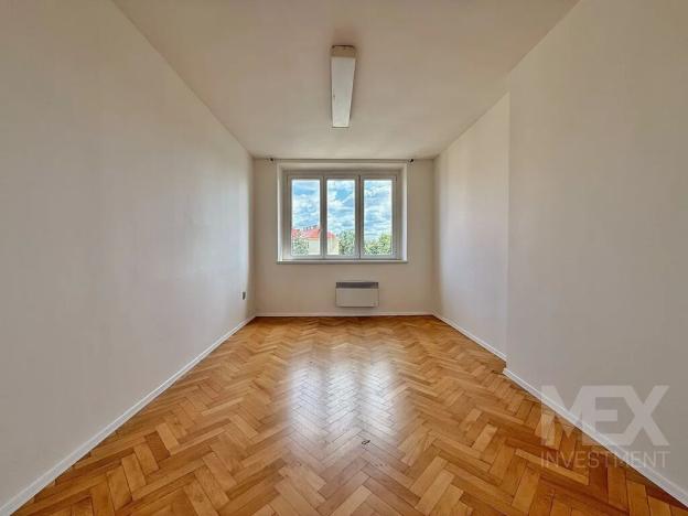 Prodej činžovního domu, Hradec Králové, Koutníkova, 276 m2