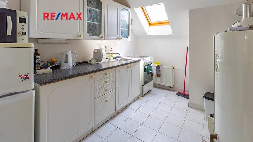 Prodej vícegeneračního domu, Doksy, 611 m2