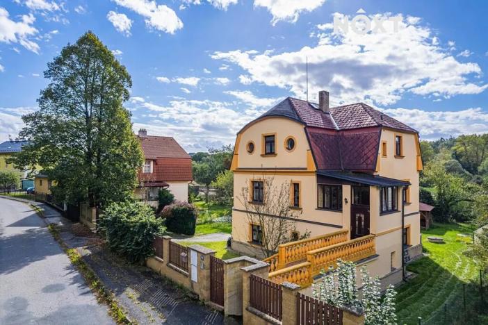 Prodej vícegeneračního domu, Kácov, 320 m2