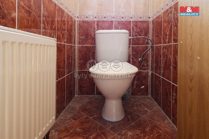 Prodej výrobních prostor, Jeseník - Bukovice, Za Podjezdem, 1485 m2