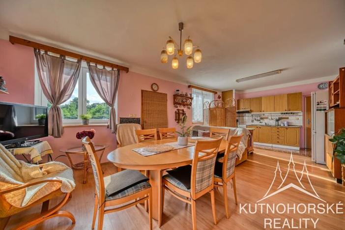 Prodej rodinného domu, Červené Janovice, 144 m2