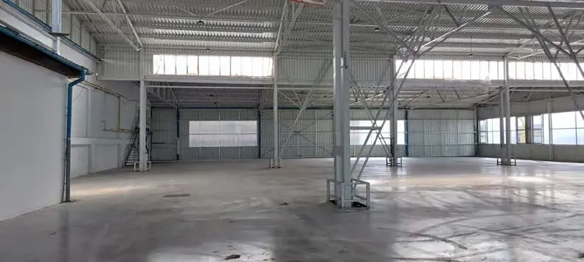 Pronájem skladu, Mníšek pod Brdy, 2210 m2