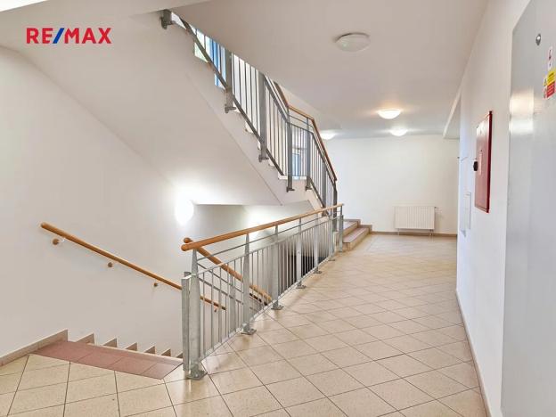 Prodej bytu 2+kk, Praha - Libeň, V zahradách, 60 m2