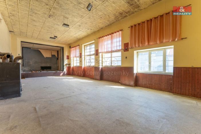 Prodej činžovního domu, Liběchov, nám. V. Levého, 1120 m2