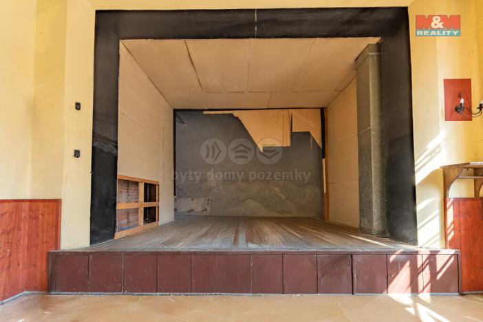 Prodej činžovního domu, Liběchov, nám. V. Levého, 1120 m2